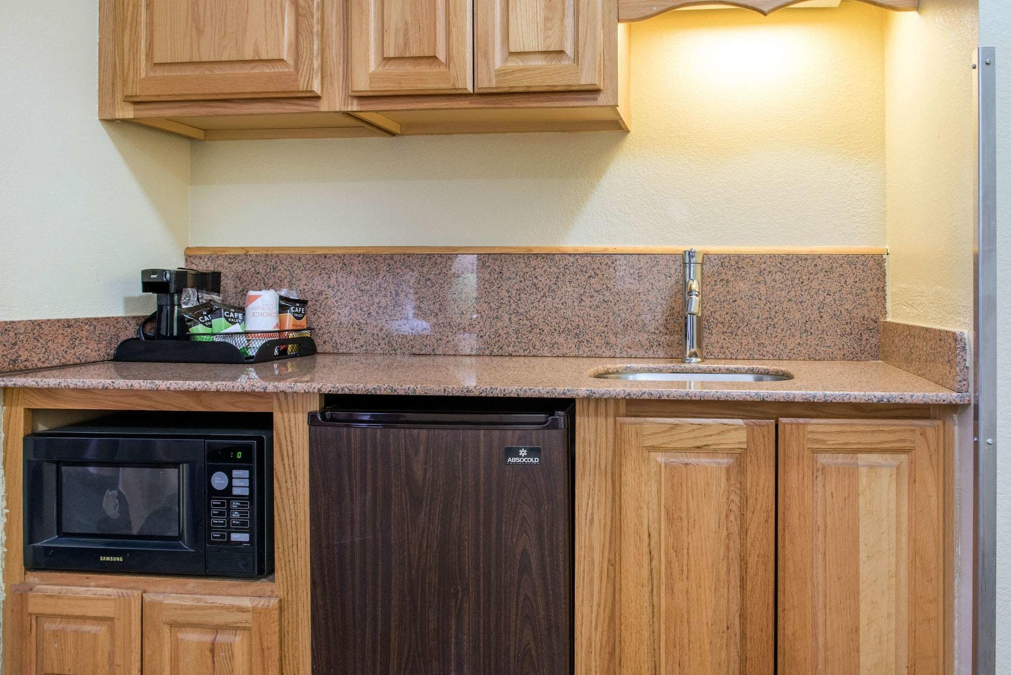 Quality Inn Jacksonville Near I-72 South Jacksonville Bagian luar foto